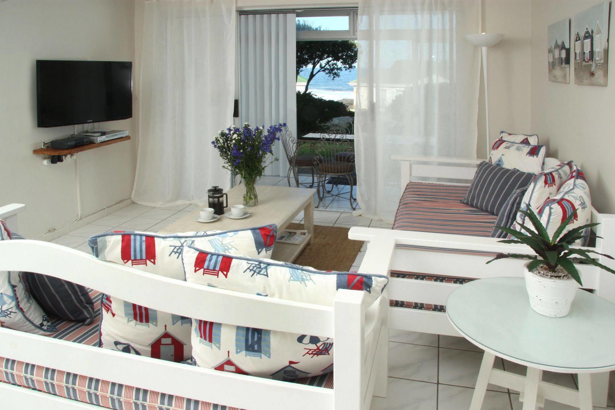The Potting Shed Self Catering Apartment Hermanus Ngoại thất bức ảnh