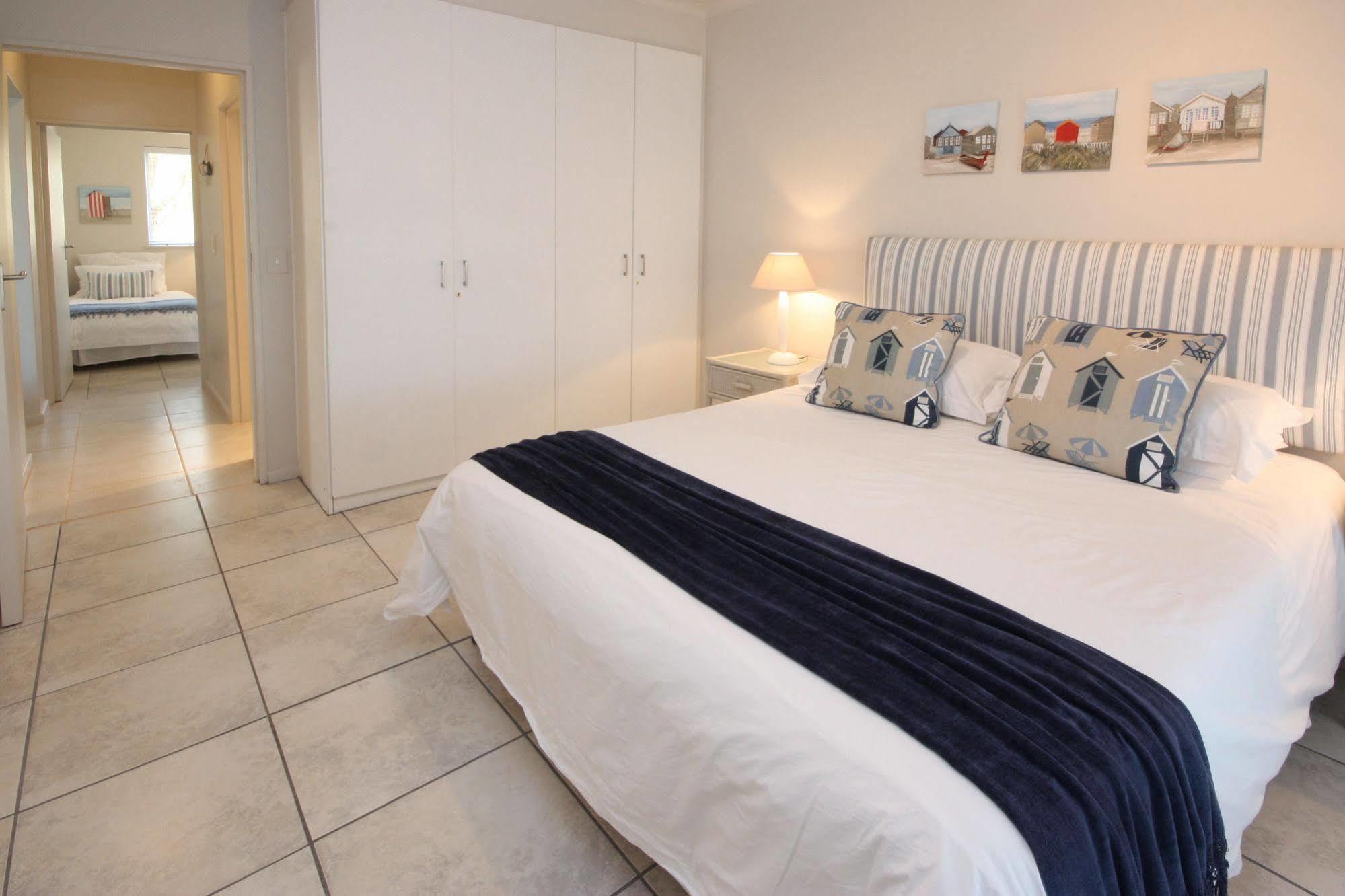 The Potting Shed Self Catering Apartment Hermanus Ngoại thất bức ảnh