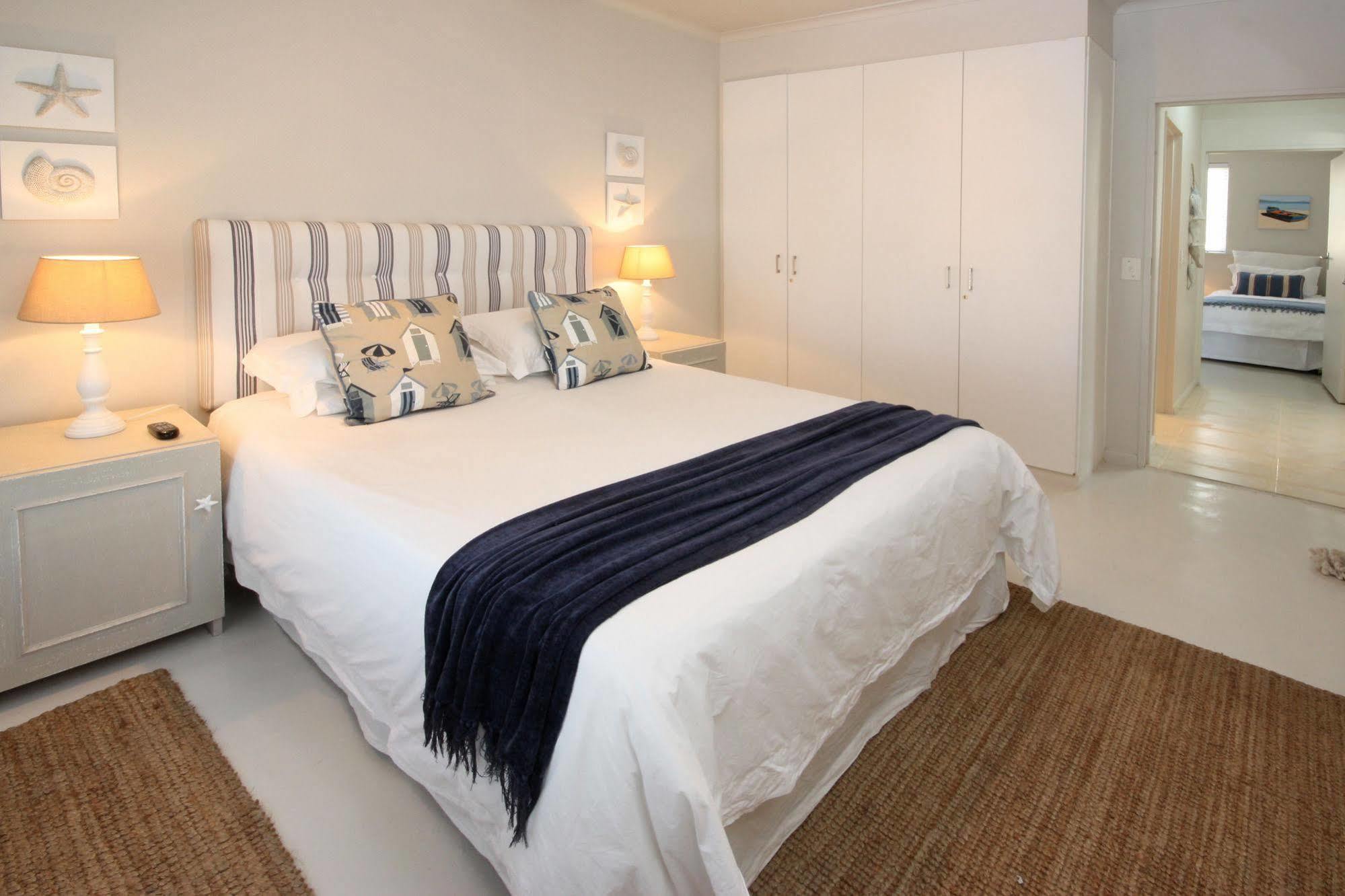 The Potting Shed Self Catering Apartment Hermanus Ngoại thất bức ảnh
