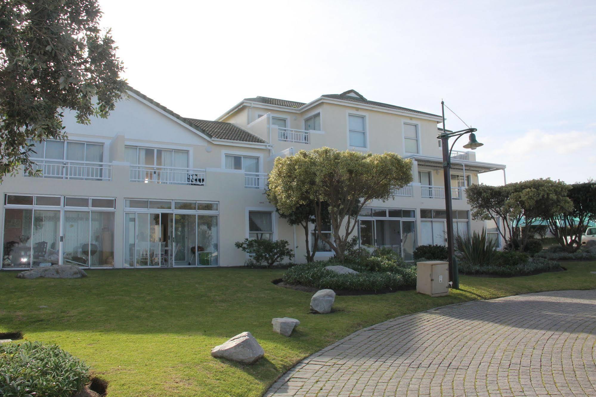 The Potting Shed Self Catering Apartment Hermanus Ngoại thất bức ảnh