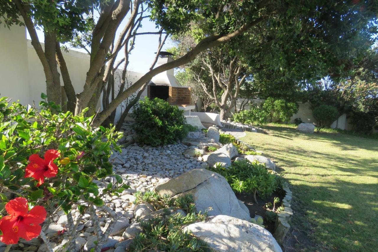 The Potting Shed Self Catering Apartment Hermanus Ngoại thất bức ảnh